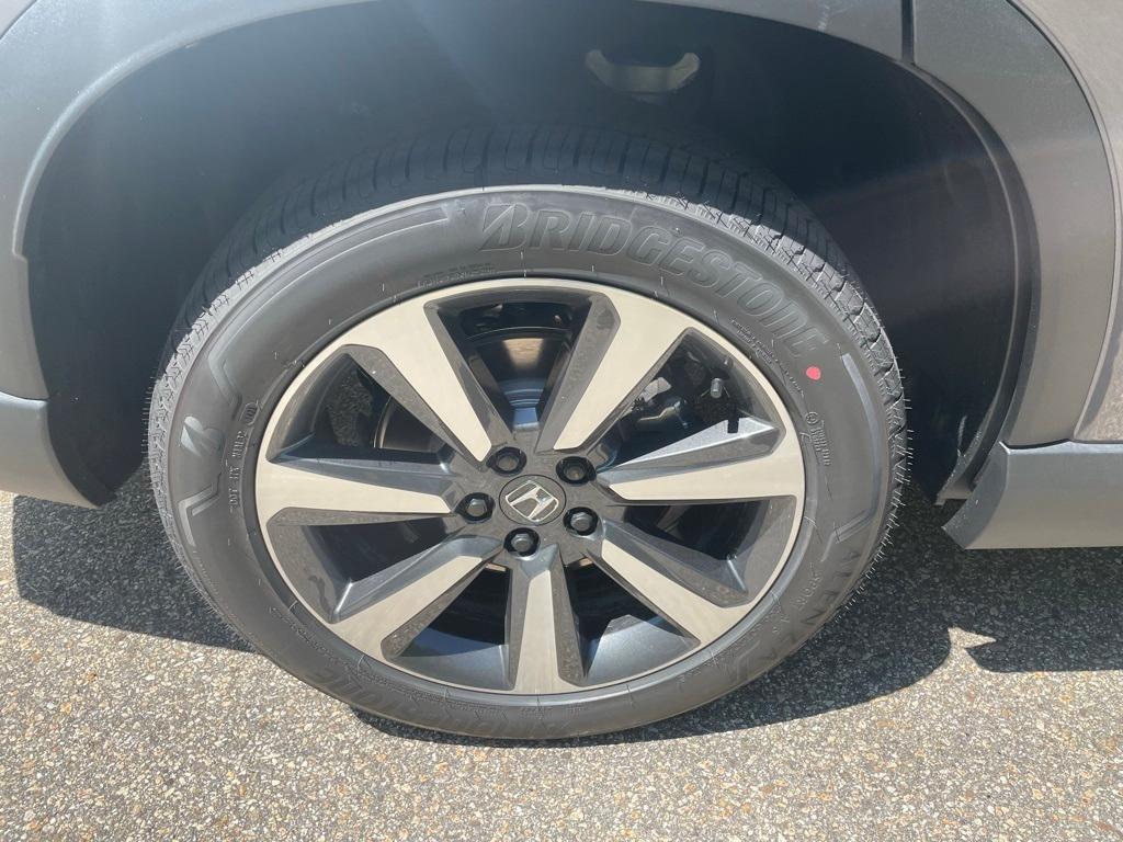 new 2025 Honda Pilot car, priced at $54,020