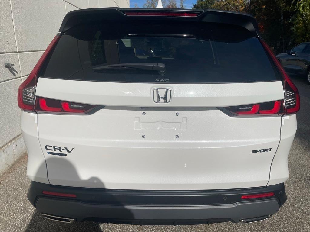 new 2026 Honda CR-V Hybrid car, priced at $40,015