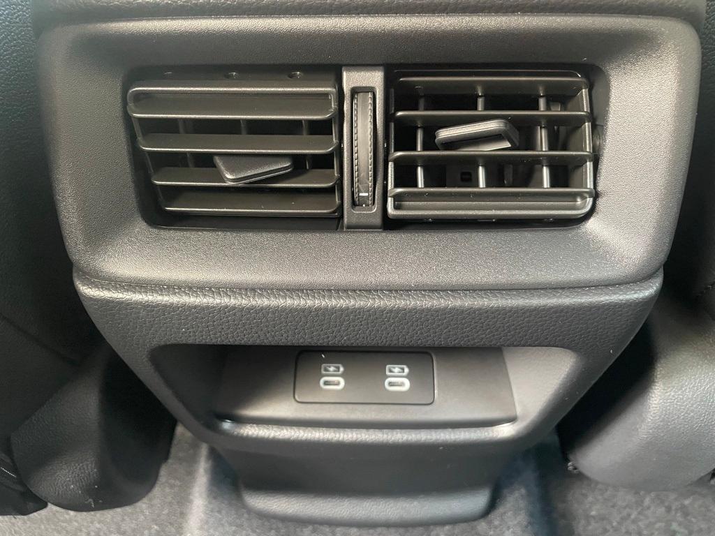 new 2026 Honda CR-V Hybrid car, priced at $40,015