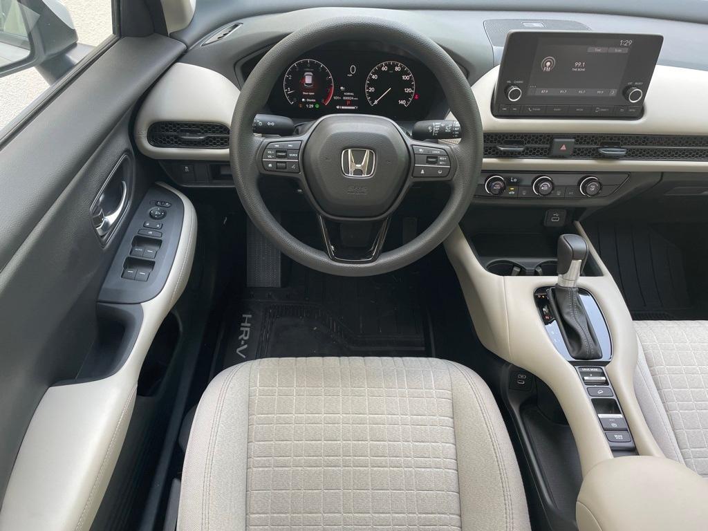 new 2025 Honda HR-V car, priced at $27,935