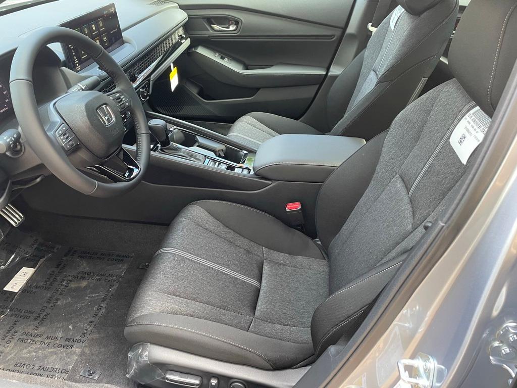 new 2025 Honda Accord Hybrid car, priced at $33,268