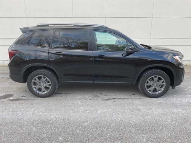 new 2025 Honda Passport car, priced at $44,395