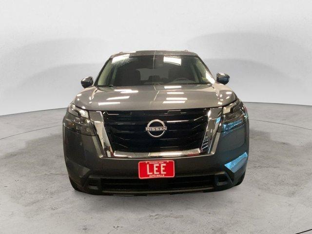new 2025 Nissan Pathfinder car, priced at $40,924