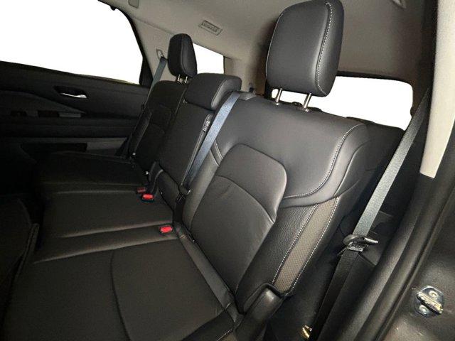 new 2025 Nissan Pathfinder car, priced at $37,930