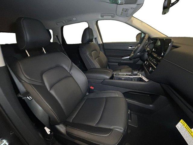 new 2025 Nissan Pathfinder car, priced at $37,930