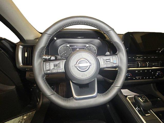 new 2025 Nissan Pathfinder car, priced at $37,930