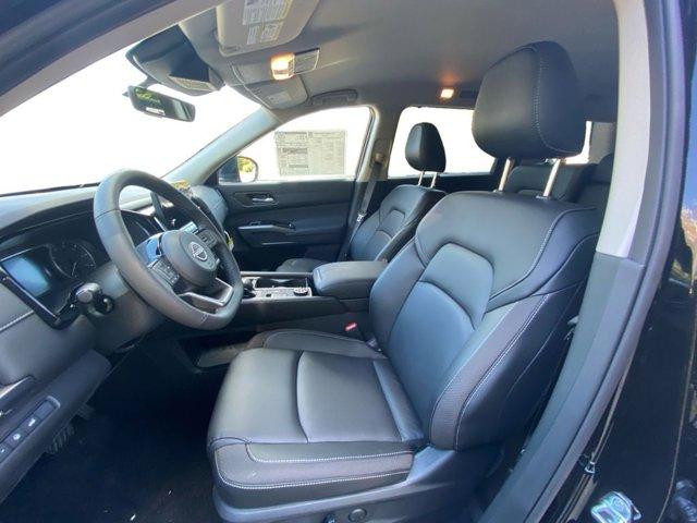 new 2025 Nissan Pathfinder car, priced at $37,930