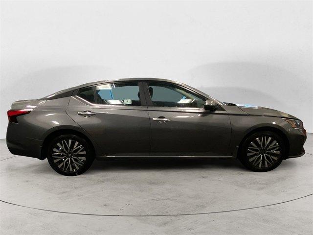 new 2024 Nissan Altima car, priced at $28,827