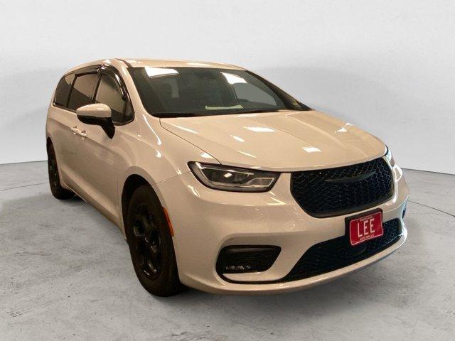used 2023 Chrysler Pacifica car, priced at $34,930