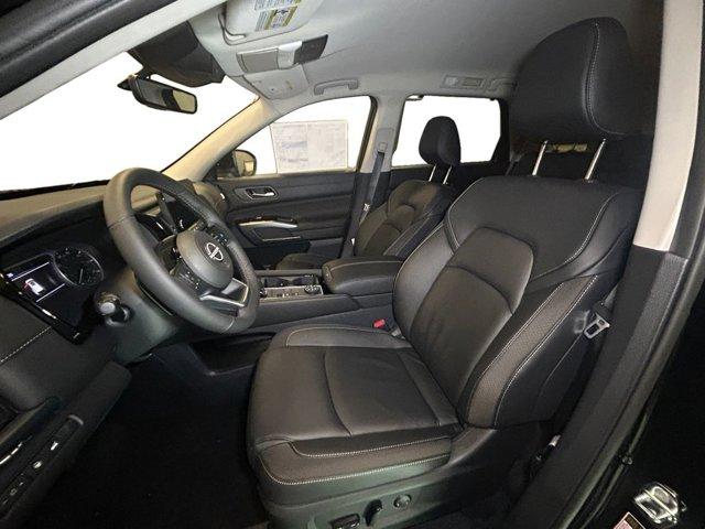 new 2025 Nissan Pathfinder car, priced at $37,561