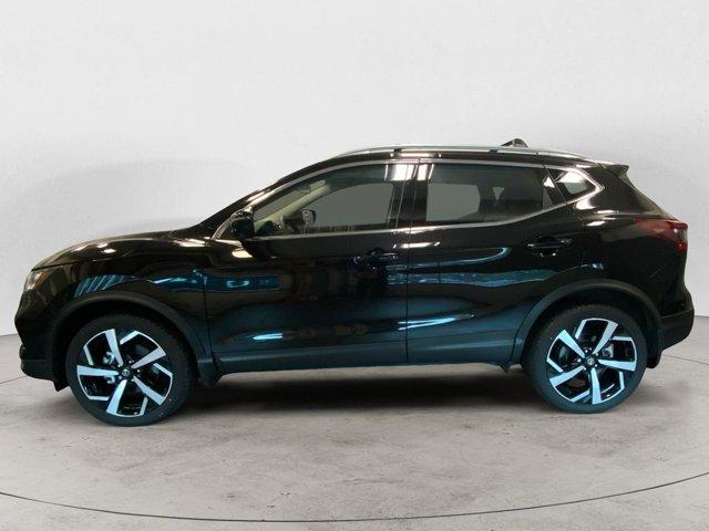 used 2022 Nissan Rogue Sport car, priced at $24,991