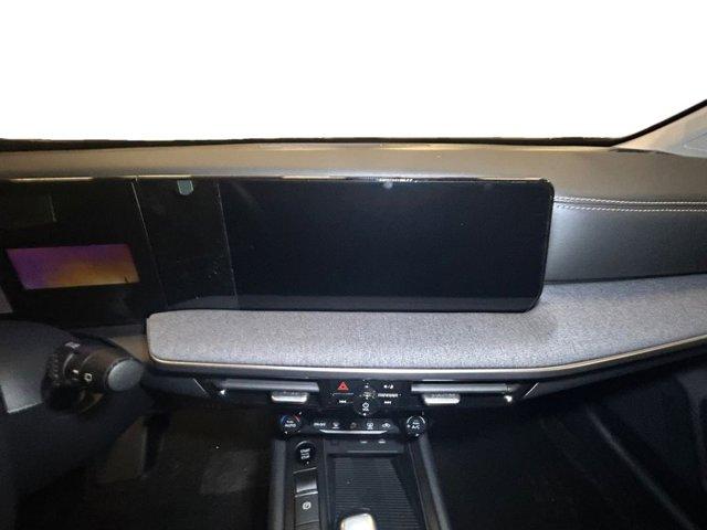 new 2026 Nissan Kicks car, priced at $25,707