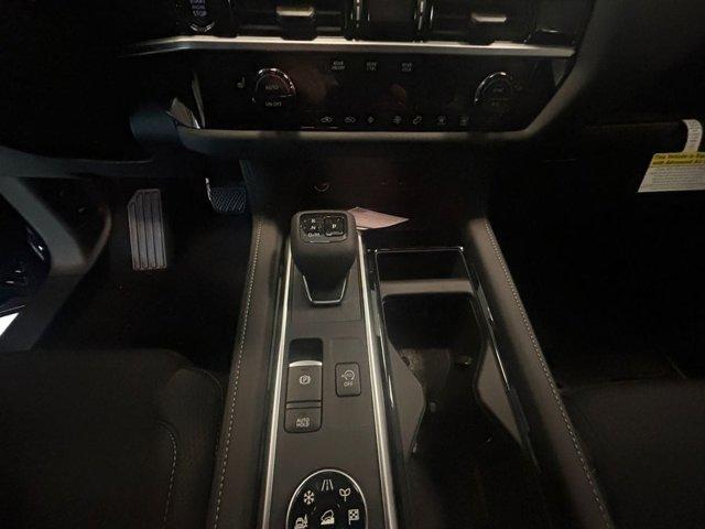 new 2025 Nissan Pathfinder car, priced at $35,372
