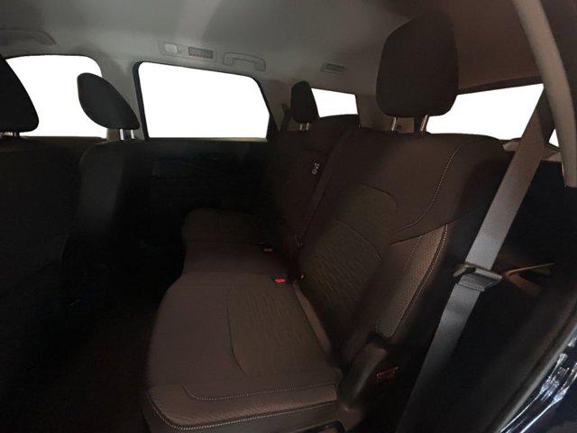 new 2025 Nissan Pathfinder car, priced at $35,372