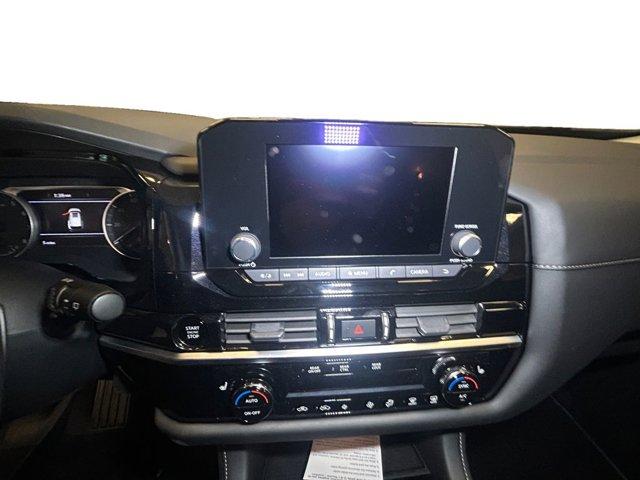 new 2025 Nissan Pathfinder car, priced at $35,372