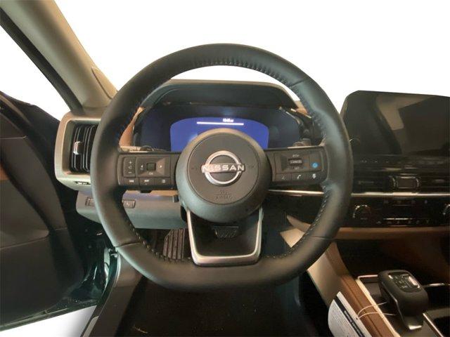 new 2025 Nissan Pathfinder car, priced at $51,832