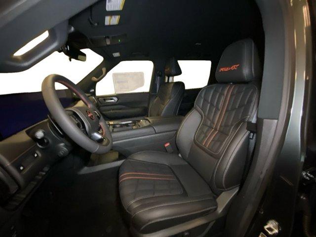new 2025 Nissan Armada car, priced at $75,081