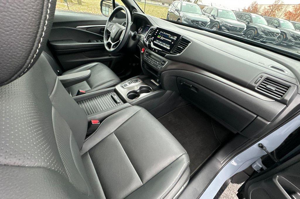 used 2023 Honda Passport car, priced at $33,899