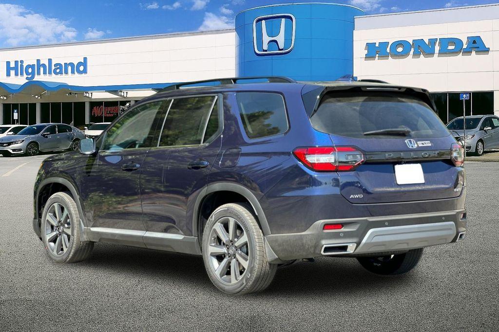 new 2025 Honda Pilot car, priced at $54,575