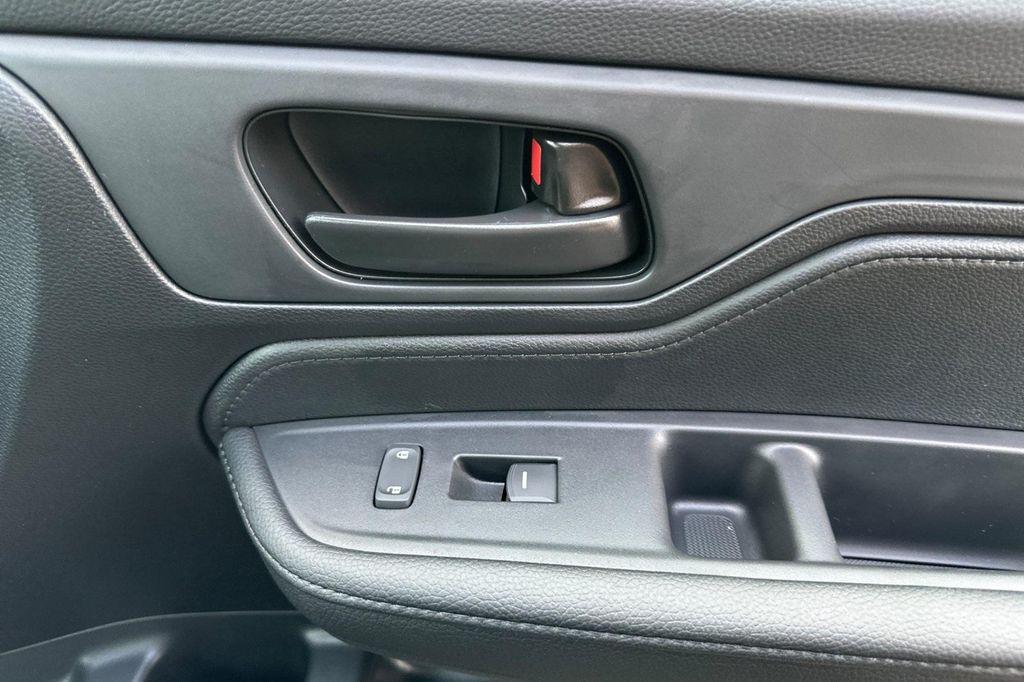 new 2026 Honda Odyssey car, priced at $45,390