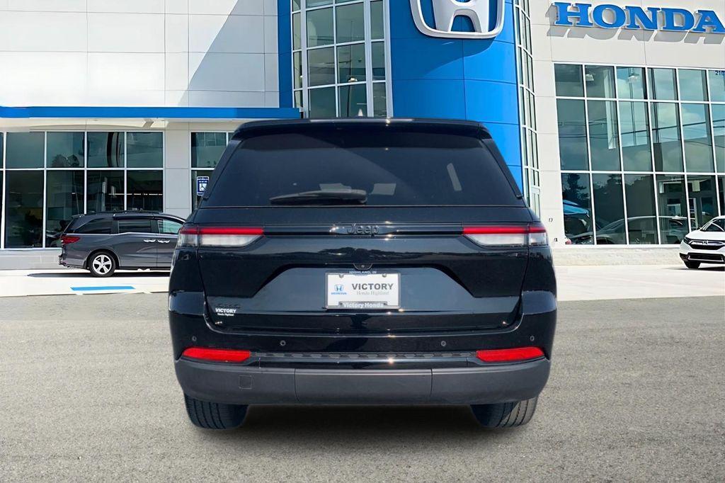 used 2023 Jeep Grand Cherokee car, priced at $31,865