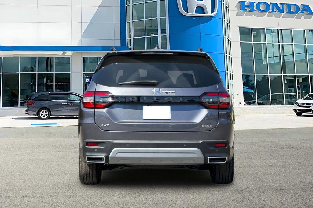new 2025 Honda Pilot car, priced at $54,530