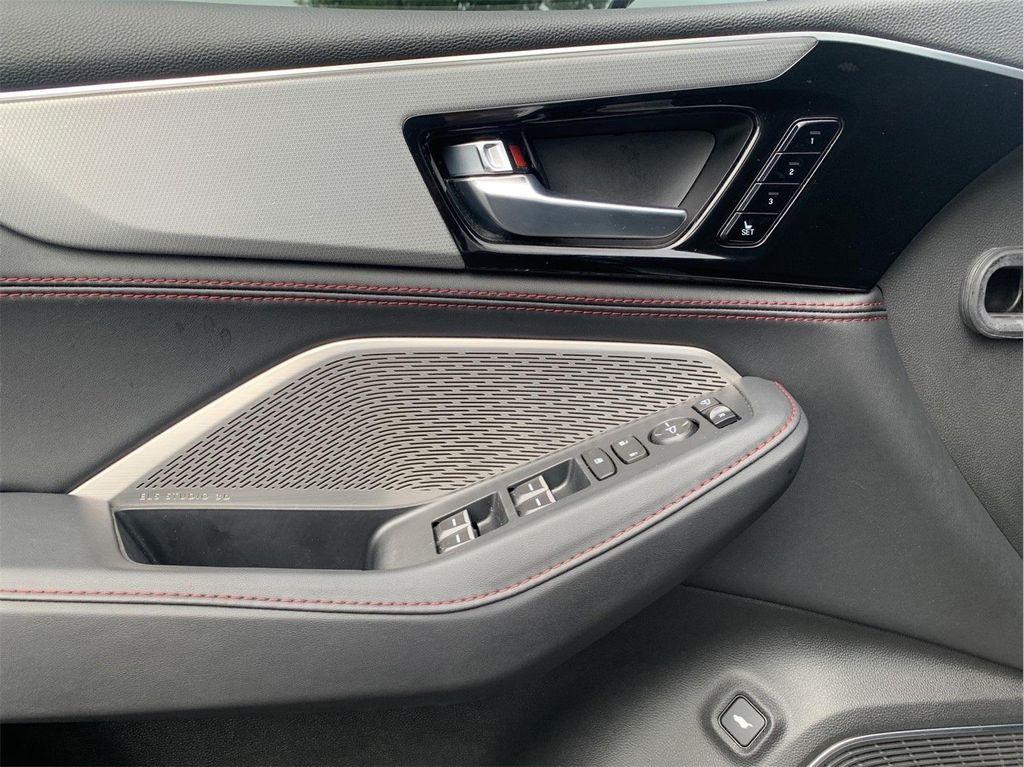used 2023 Acura MDX car, priced at $44,350