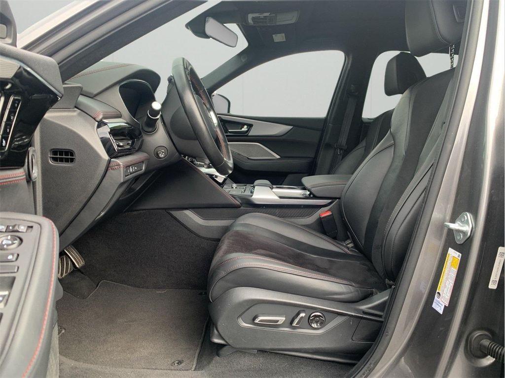 used 2023 Acura MDX car, priced at $44,350