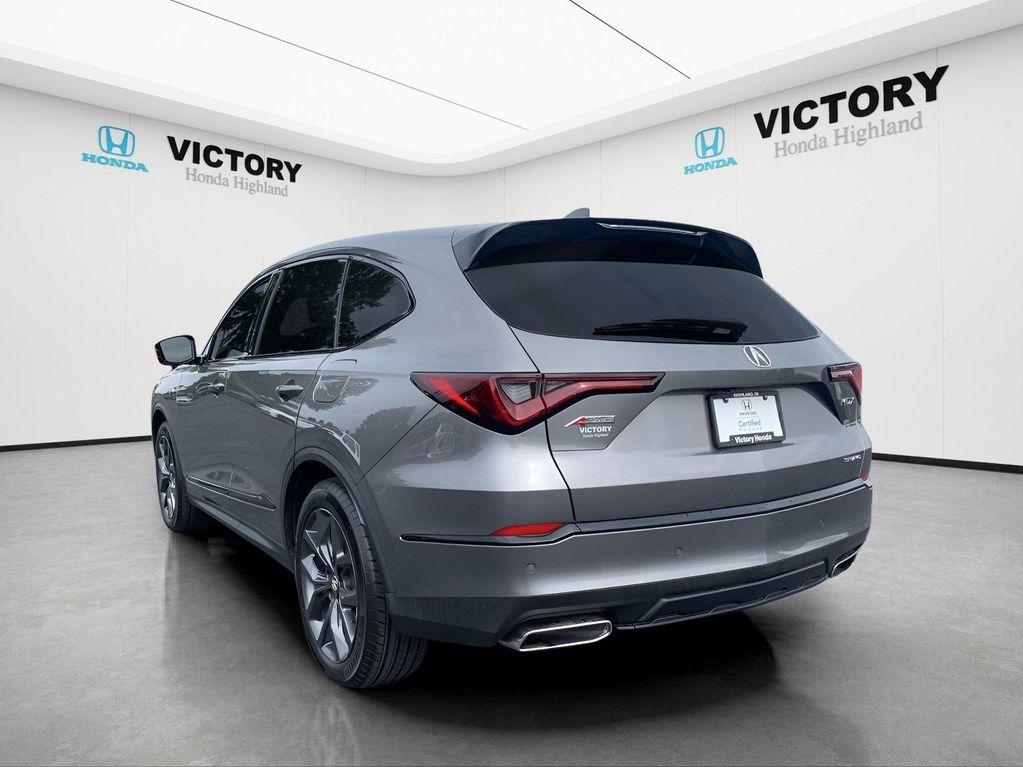 used 2023 Acura MDX car, priced at $44,350