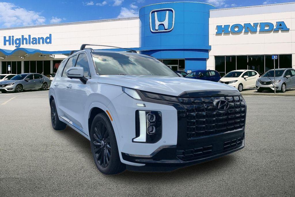 used 2024 Hyundai Palisade car, priced at $45,199