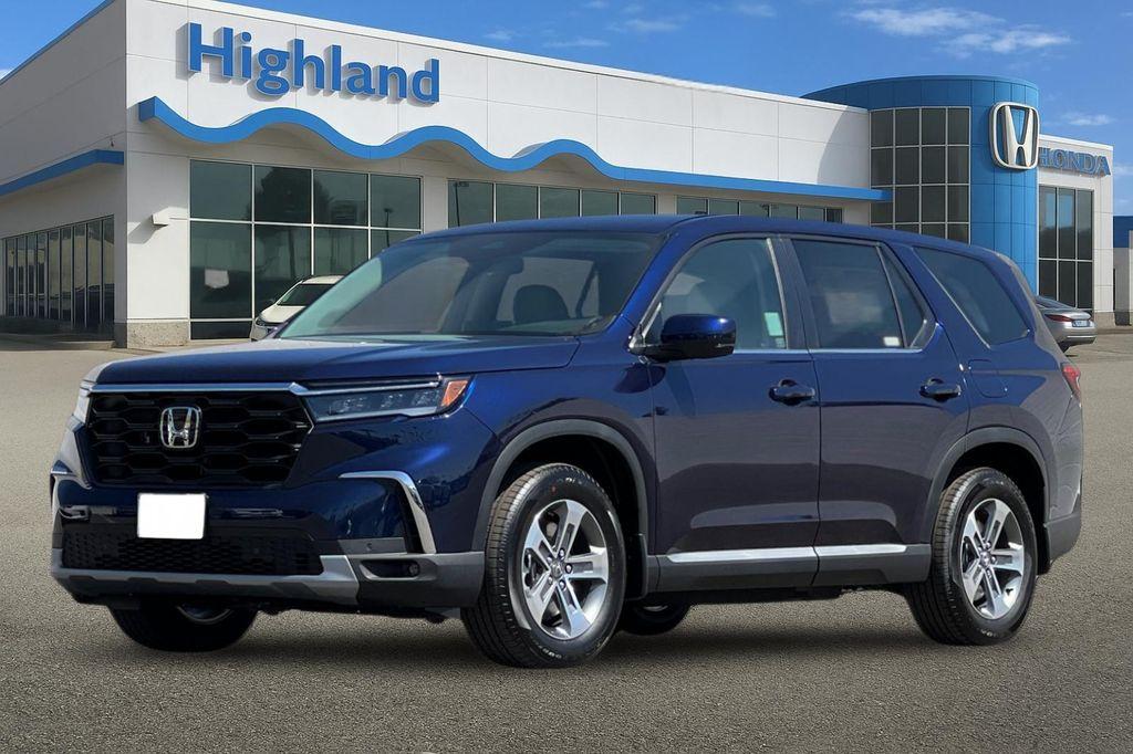 new 2025 Honda Pilot car, priced at $47,095