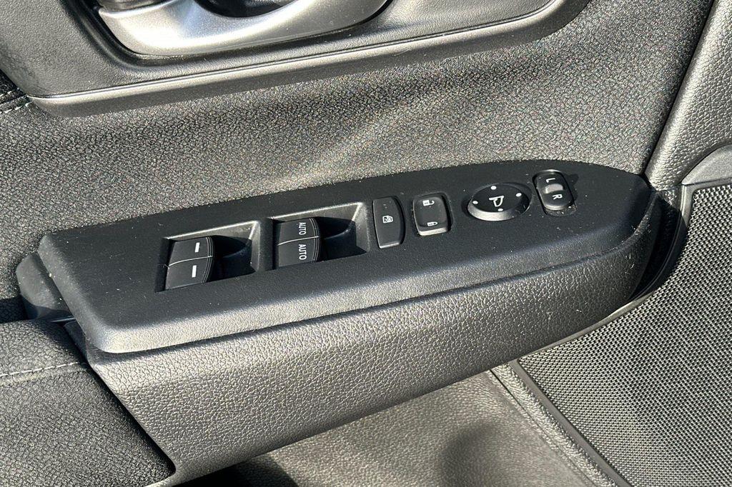 used 2022 Honda CR-V car, priced at $27,661