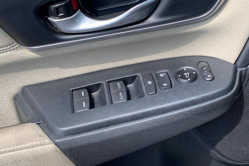 used 2019 Honda CR-V car, priced at $24,744