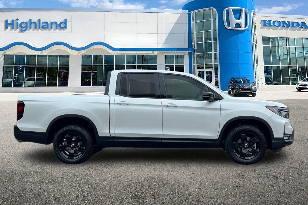 new 2025 Honda Ridgeline car, priced at $48,655