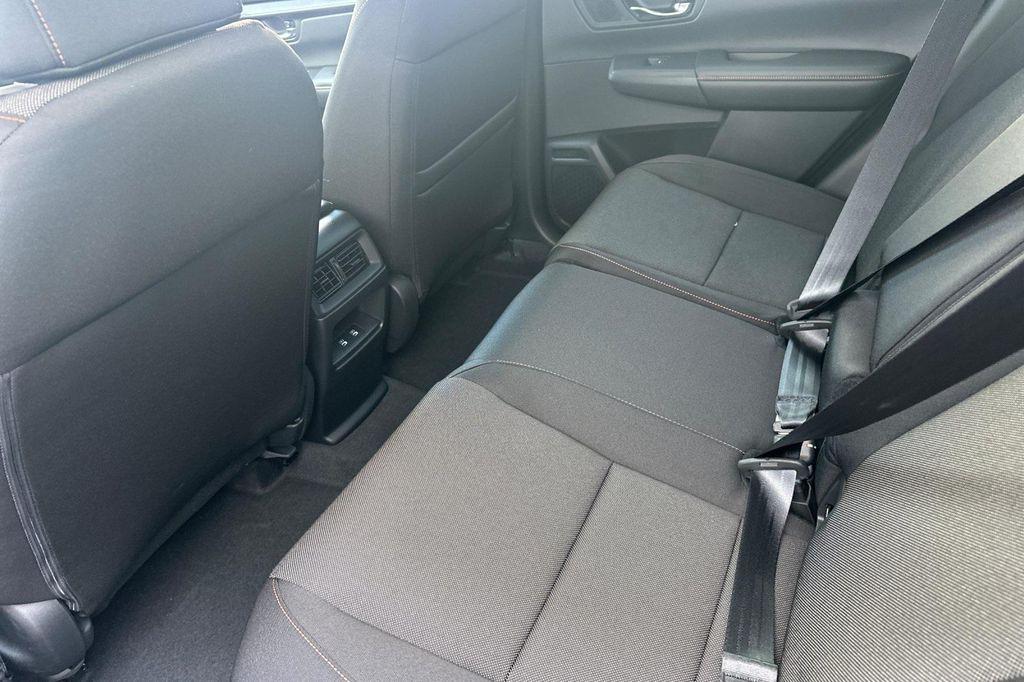 new 2026 Honda CR-V Hybrid car, priced at $40,195