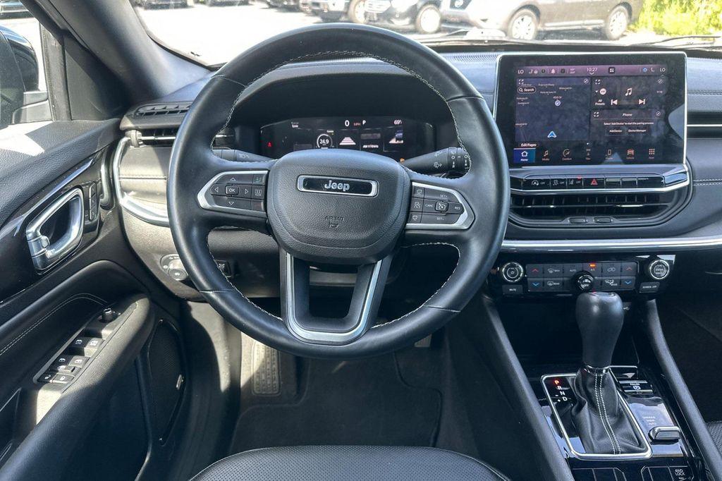 used 2022 Jeep Compass car, priced at $25,011