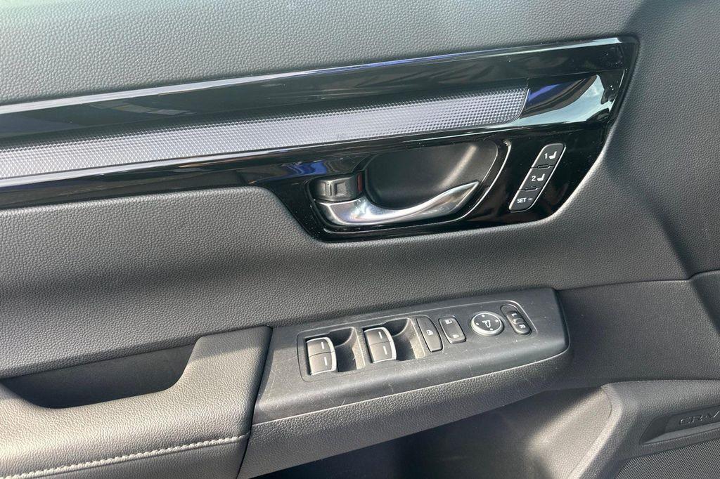 used 2024 Honda CR-V car, priced at $32,457