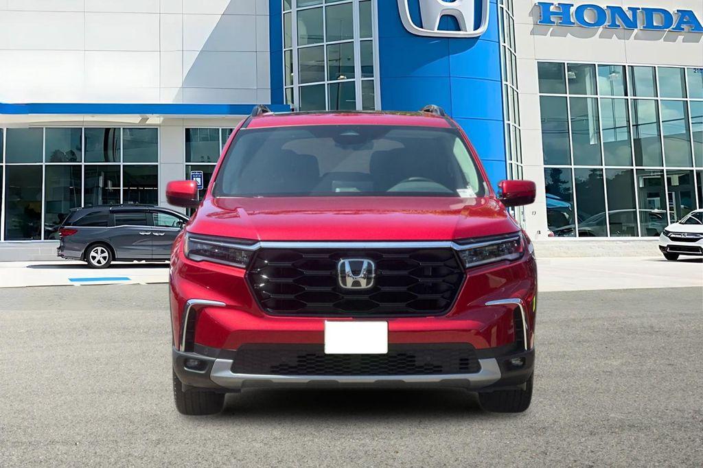 new 2025 Honda Pilot car, priced at $51,550