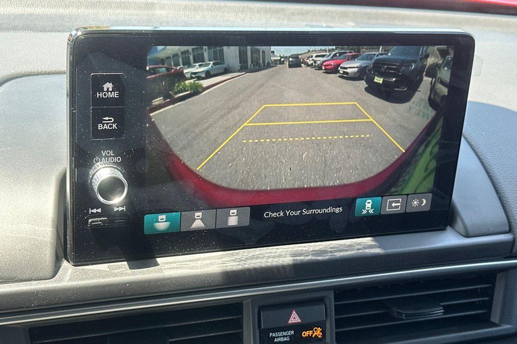 new 2025 Honda Pilot car, priced at $51,550