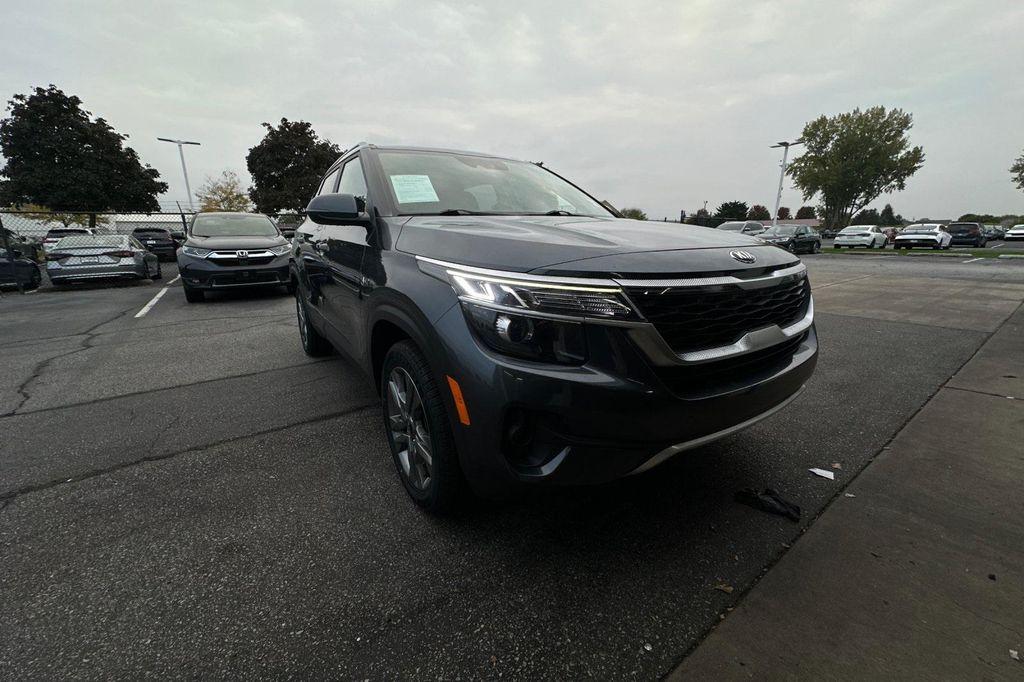 used 2021 Kia Seltos car, priced at $17,444