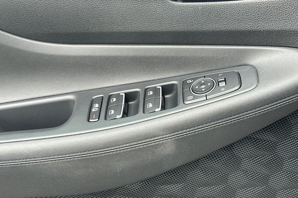 used 2023 Hyundai Santa Fe car, priced at $22,888