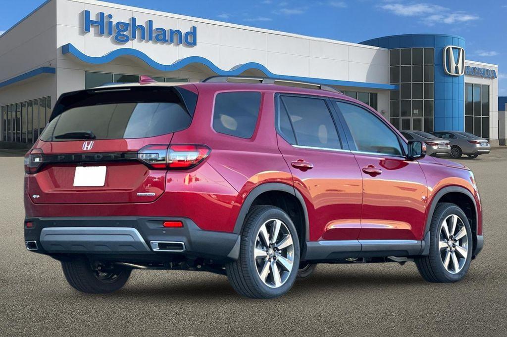 new 2025 Honda Pilot car, priced at $51,505