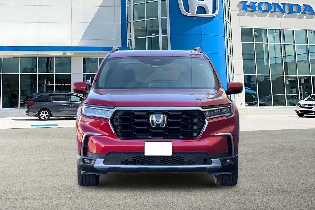 new 2025 Honda Pilot car, priced at $51,505