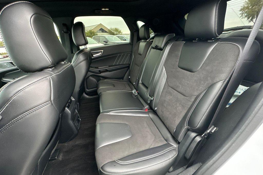 used 2020 Ford Edge car, priced at $23,644