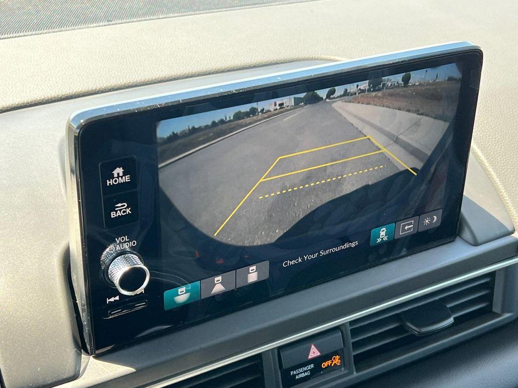 new 2025 Honda Pilot car, priced at $51,550