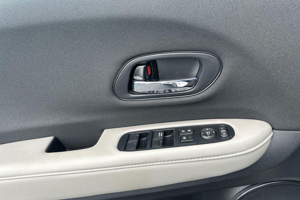 used 2022 Honda HR-V car, priced at $22,274