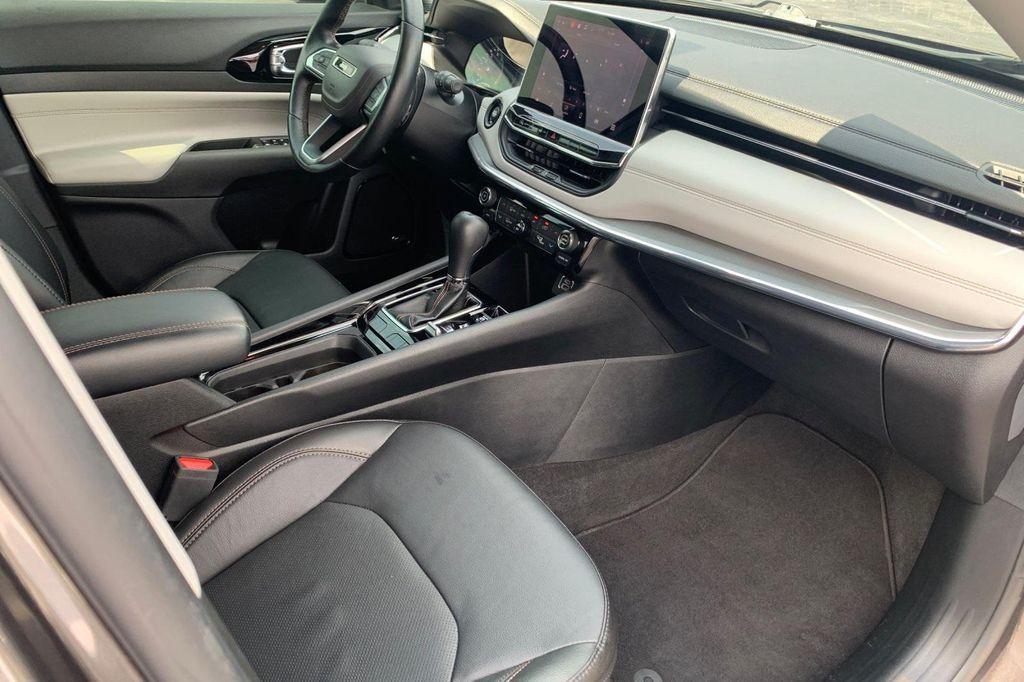 used 2022 Jeep Compass car, priced at $22,851