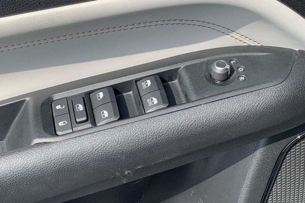 used 2022 Jeep Compass car, priced at $22,851
