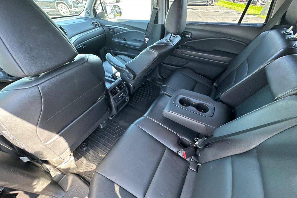 used 2019 Honda Pilot car, priced at $25,484
