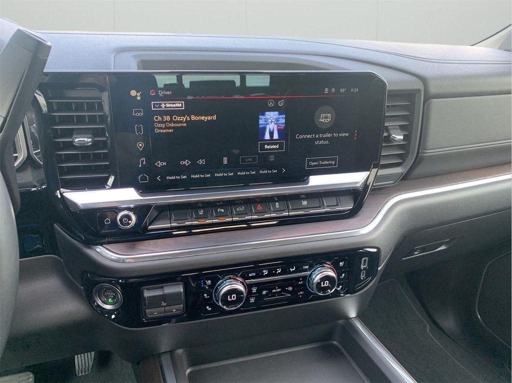 used 2024 GMC Sierra 2500 car, priced at $65,399